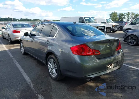 2013 Infiniti G37X из США, поврежденный, VIN JN1CV6AR9DM358293